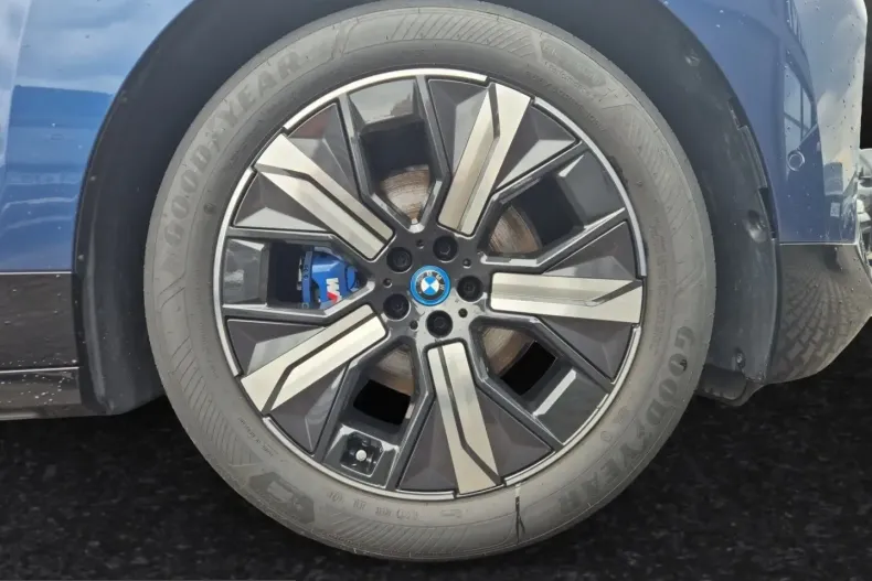 BMW iX din 2025 cu 15.100 km - oferta BMW228729 - foto 8