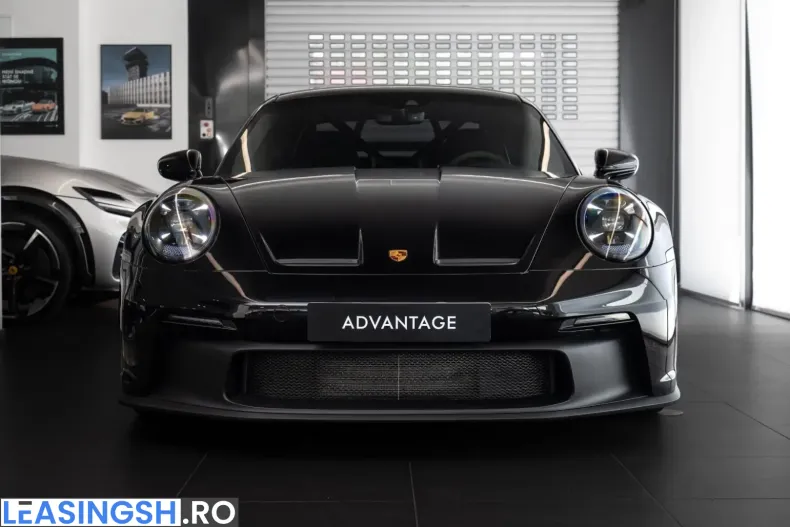 Porsche 911 din 2023 cu 7.200 km - oferta POR228732 - foto 2
