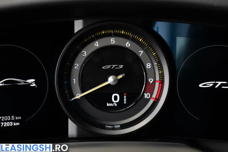 Porsche 911 din 2023 cu 7.200 km - oferta POR228732 - foto 17