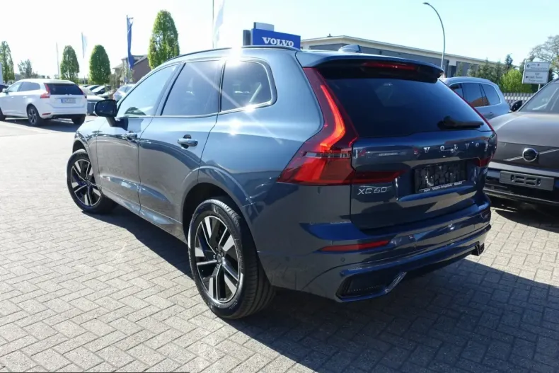 Volvo XC60 din 2025 cu 20.300 km - oferta VOL228733 - foto 4