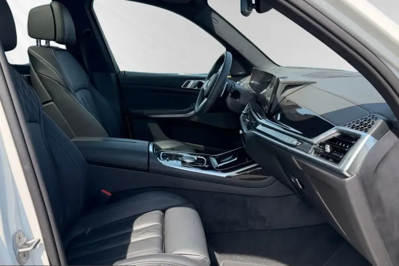 BMW X7 (Seria X) din 2025 cu 14.910 km - oferta BMW228738 - foto 7