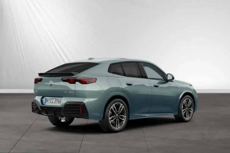 BMW X2 (Seria X) din 2025 cu 8.400 km - oferta BMW228745 - foto 2
