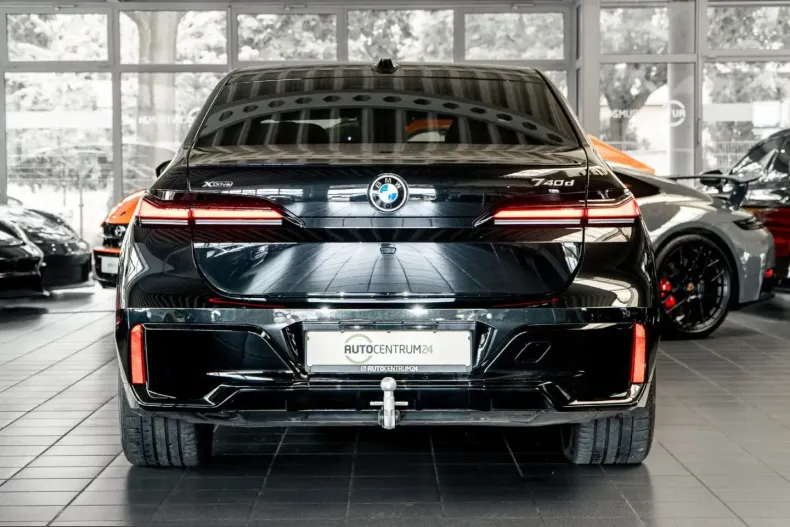 BMW 740 (Seria 7) din 2025 cu 18.603 km - oferta BMW228746 - foto 8