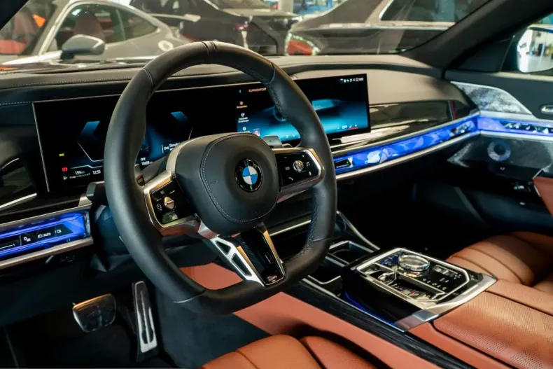 BMW 740 (Seria 7) din 2025 cu 18.603 km - oferta BMW228746 - foto 10