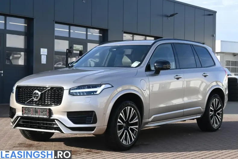 Volvo XC90 din 2023 cu 37.800 km - oferta VOL228748 - foto 1