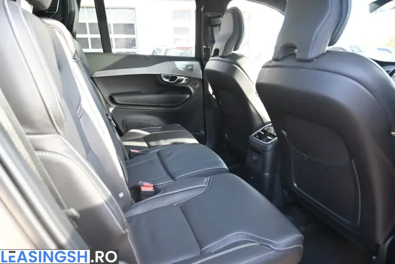 Volvo XC90 din 2023 cu 37.800 km - oferta VOL228748 - foto 30