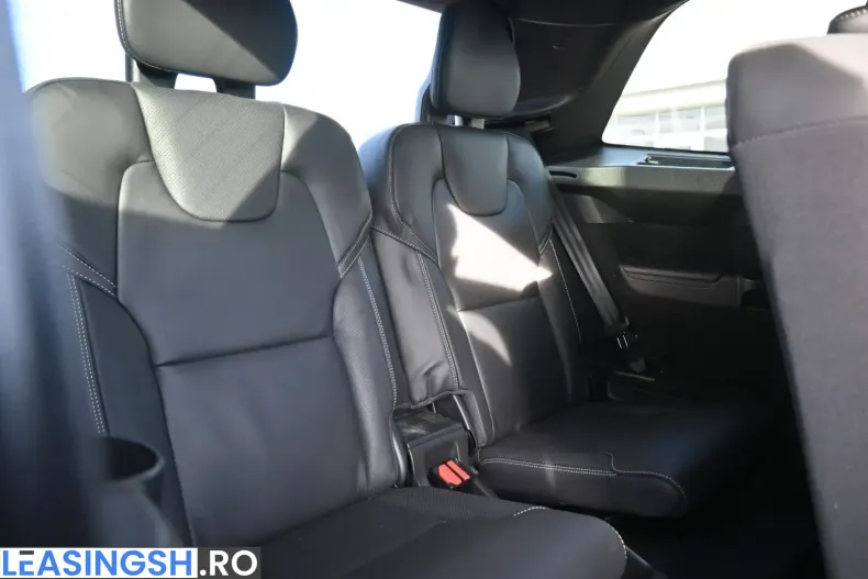 Volvo XC90 din 2023 cu 37.800 km - oferta VOL228748 - foto 43