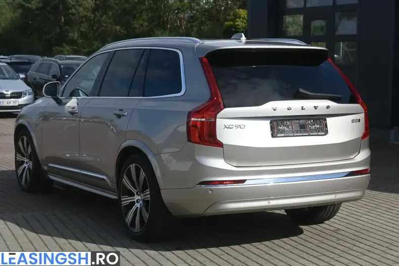 Volvo XC90 din 2023 cu 38.300 km - oferta VOL228753 - foto 3