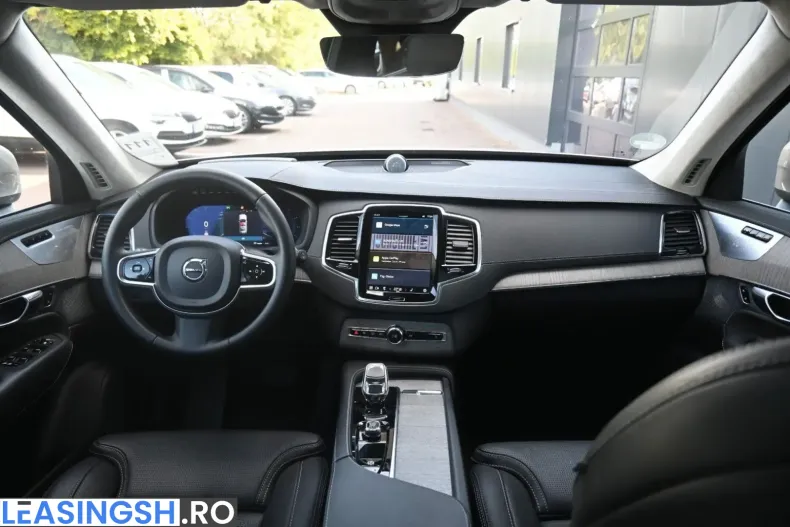 Volvo XC90 din 2023 cu 38.300 km - oferta VOL228753 - foto 17