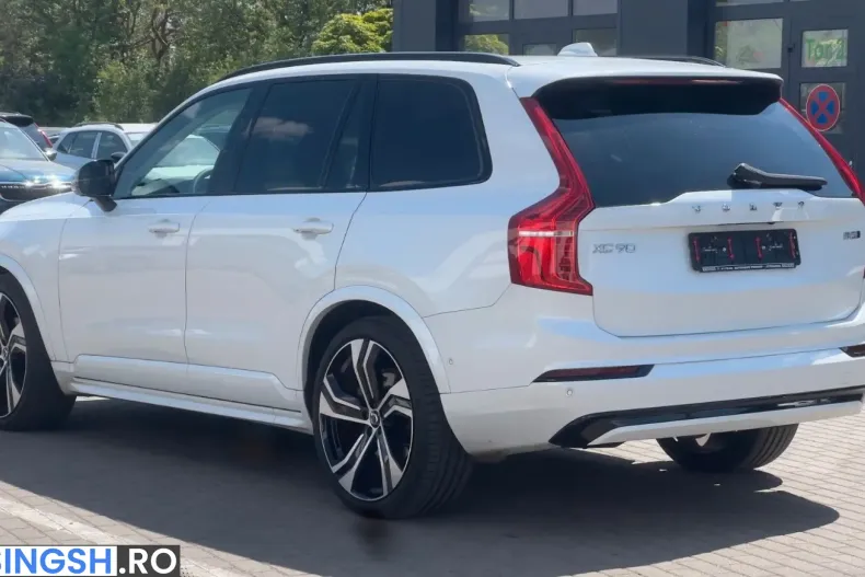 Volvo XC90 din 2022 cu 37.050 km - oferta VOL228758 - foto 3
