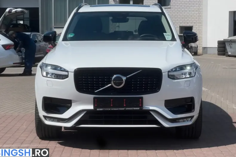 Volvo XC90 din 2022 cu 37.050 km - oferta VOL228758 - foto 8
