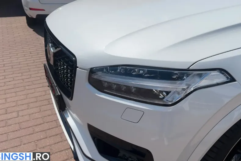 Volvo XC90 din 2022 cu 37.050 km - oferta VOL228758 - foto 9