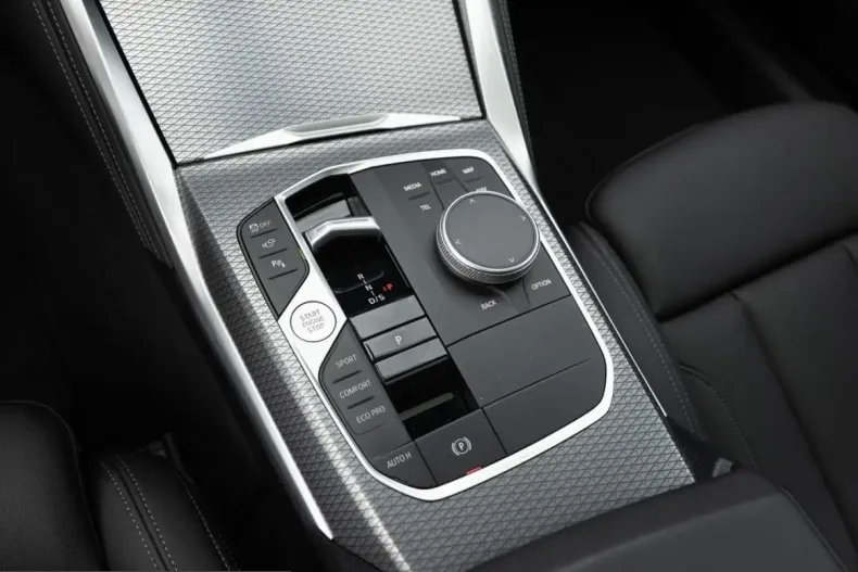 BMW 420d (Seria 4) din 2024 cu 40.500 km - oferta BMW228759 - foto 18