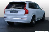 Volvo XC90 din 2022 cu 44.183 km - oferta VOL228760 - foto 2