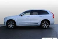 Volvo XC90 din 2022 cu 44.183 km - oferta VOL228760 - foto 3