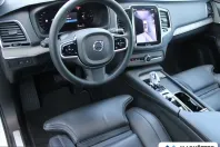 Volvo XC90 din 2022 cu 44.183 km - oferta VOL228760 - foto 10