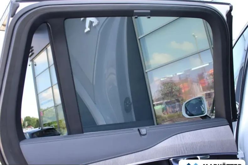 Volvo XC90 din 2022 cu 44.183 km - oferta VOL228760 - foto 21