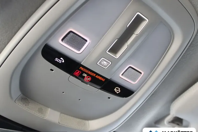 Volvo XC90 din 2022 cu 44.183 km - oferta VOL228760 - foto 39