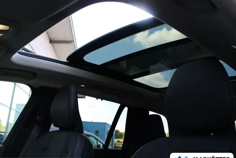 Volvo XC90 din 2022 cu 44.183 km - oferta VOL228760 - foto 43