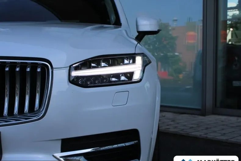Volvo XC90 din 2022 cu 44.183 km - oferta VOL228760 - foto 50