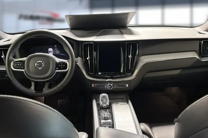 Volvo XC60 din 2025 cu 40.559 km - oferta VOL228766 - foto 17