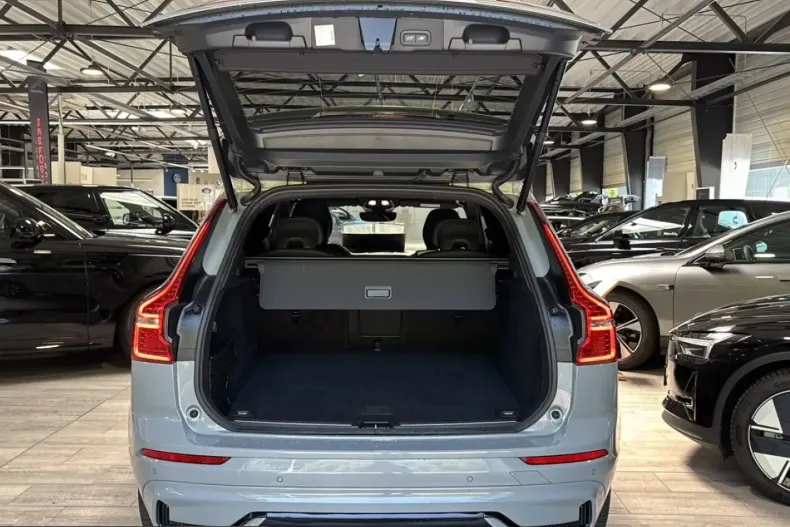 Volvo XC60 din 2025 cu 40.559 km - oferta VOL228766 - foto 21