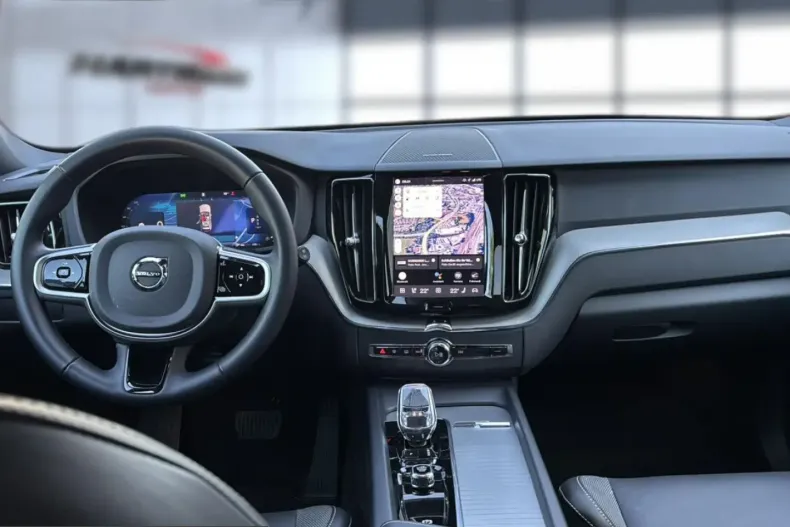 Volvo XC60 din 2025 cu 33.723 km - oferta VOL228767 - foto 17