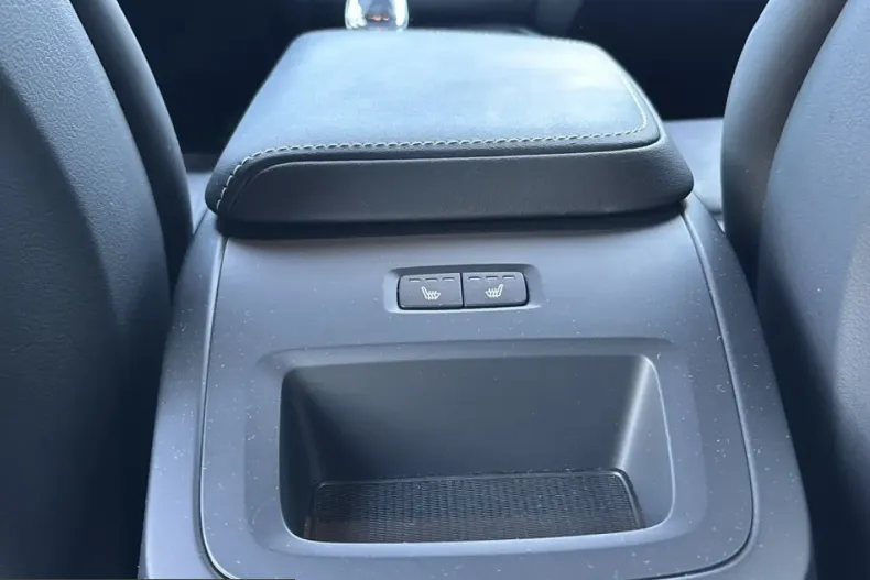 Volvo XC60 din 2025 cu 33.723 km - oferta VOL228767 - foto 23