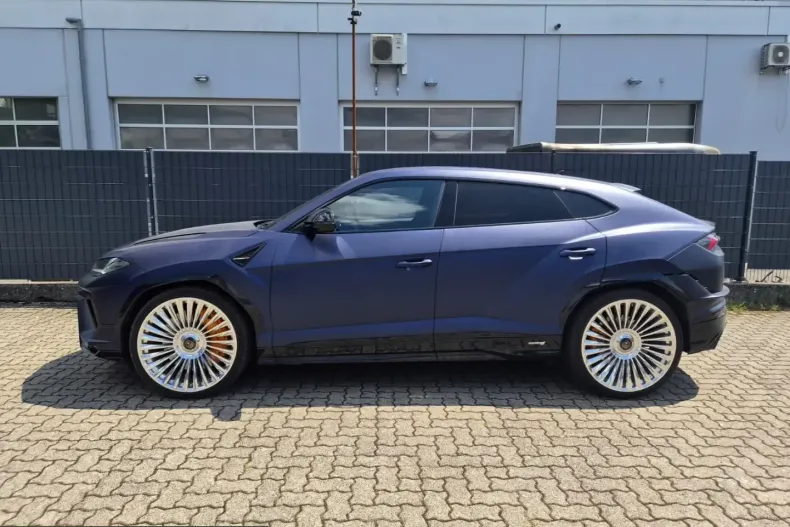 Lamborghini Urus din 2024 cu 43.929 km - oferta LAM228776 - foto 1