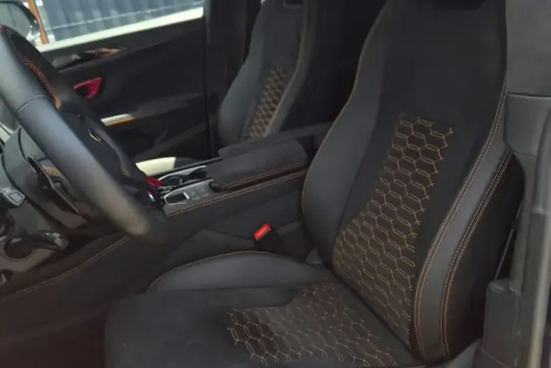 Lamborghini Urus din 2024 cu 43.929 km - oferta LAM228776 - foto 6