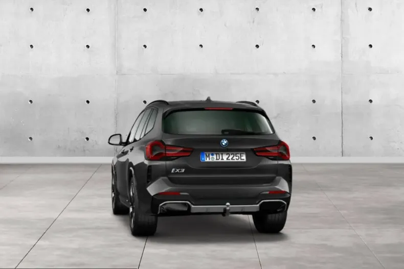 BMW iX3 (Seria X) din 2023 cu 46.416 km - oferta BMW228779 - foto 9