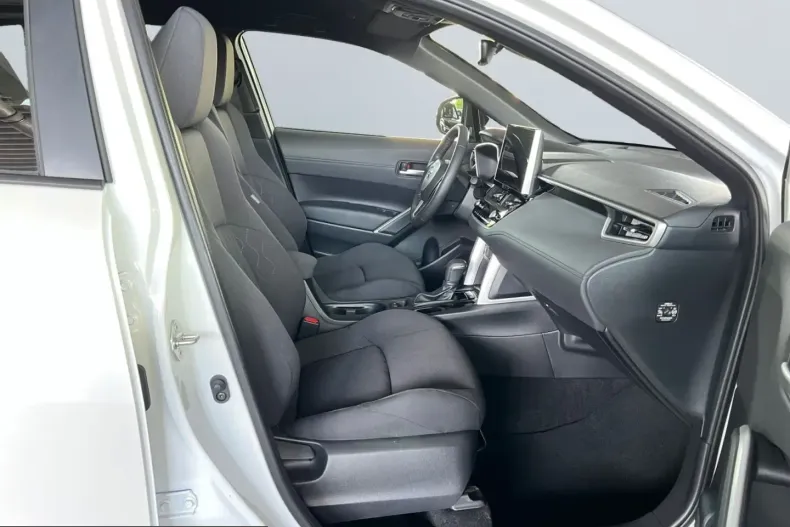 Toyota Corolla Cross din 2023 cu 19.400 km - oferta TOY228781 - foto 21