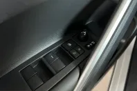 Toyota Corolla Cross din 2023 cu 19.400 km - oferta TOY228781 - foto 24