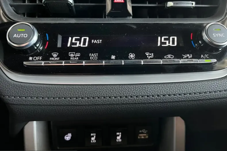 Toyota Corolla Cross din 2023 cu 56.621 km - oferta TOY228783 - foto 30