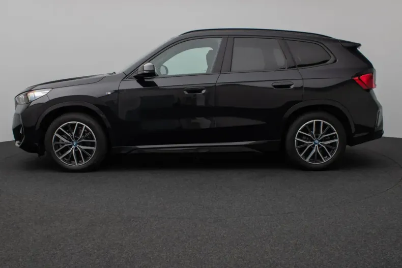 BMW iX1 (Seria X) din 2023 cu 38.763 km - oferta BMW228785 - foto 11