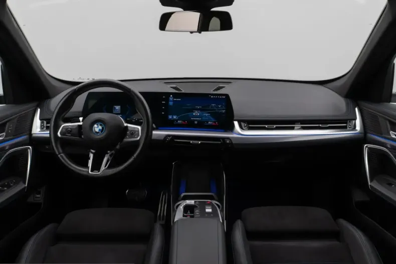 BMW iX1 (Seria X) din 2023 cu 38.763 km - oferta BMW228785 - foto 37