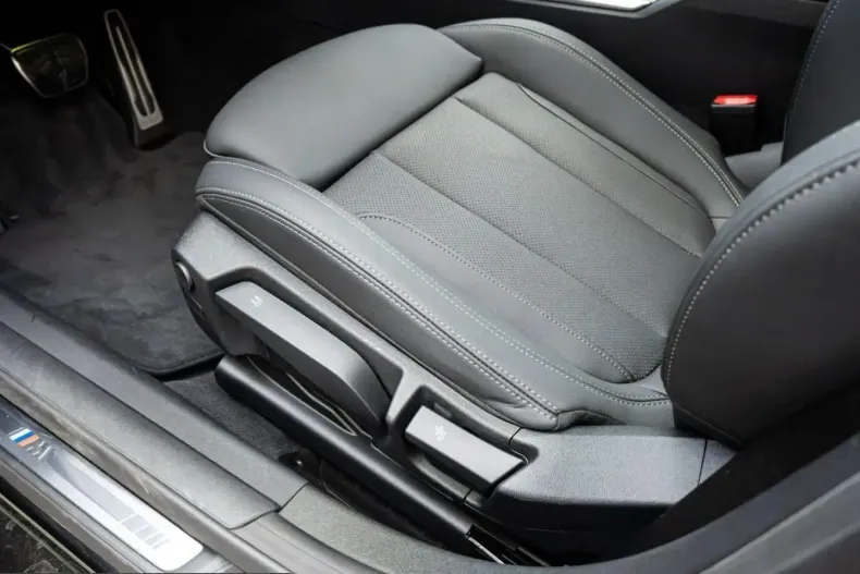 BMW 420d (Seria 4) din 2025 cu 23.490 km - oferta BMW228786 - foto 9