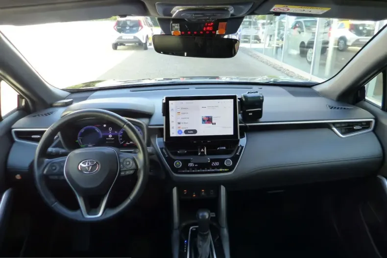 Toyota Corolla Cross din 2024 cu 88.500 km - oferta TOY228789 - foto 8