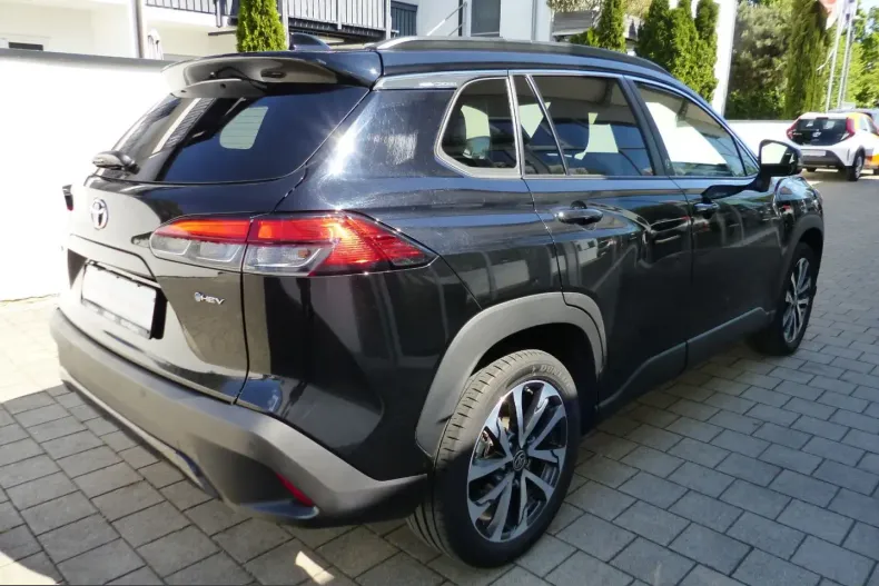 Toyota Corolla Cross din 2024 cu 88.500 km - oferta TOY228789 - foto 19