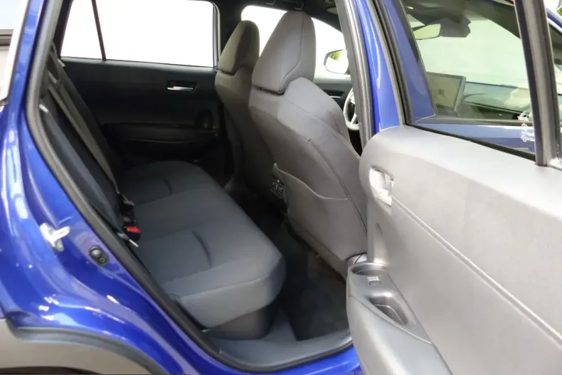 Toyota Corolla Cross din 2024 cu 42.920 km - oferta TOY228790 - foto 7