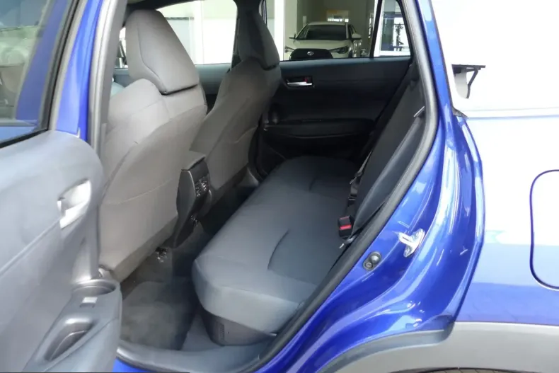 Toyota Corolla Cross din 2024 cu 42.920 km - oferta TOY228790 - foto 11