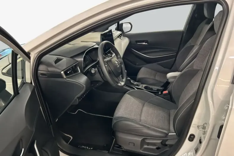 Toyota Corolla din 2025 cu 31.830 km - oferta TOY228793 - foto 9