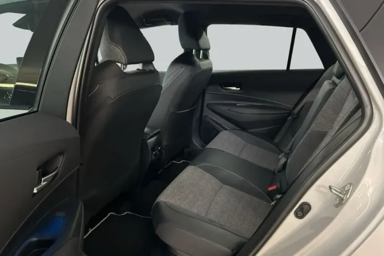 Toyota Corolla din 2025 cu 31.830 km - oferta TOY228793 - foto 11