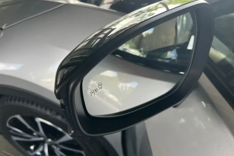 Toyota C-HR din 2025 cu 13.620 km - oferta TOY228807 - foto 23