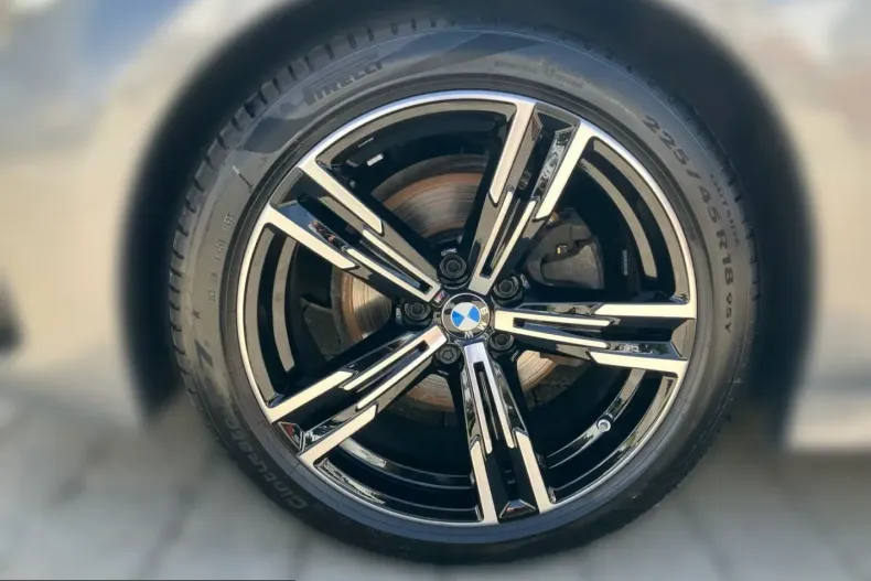 BMW 320 (Seria 3) din 2025 cu 19.990 km - oferta BMW228809 - foto 6