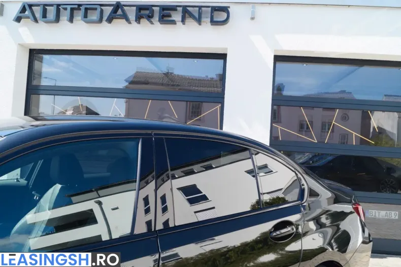 BMW 330 (Seria 3) din 2025 cu 15.059 km - oferta BMW228814 - foto 3