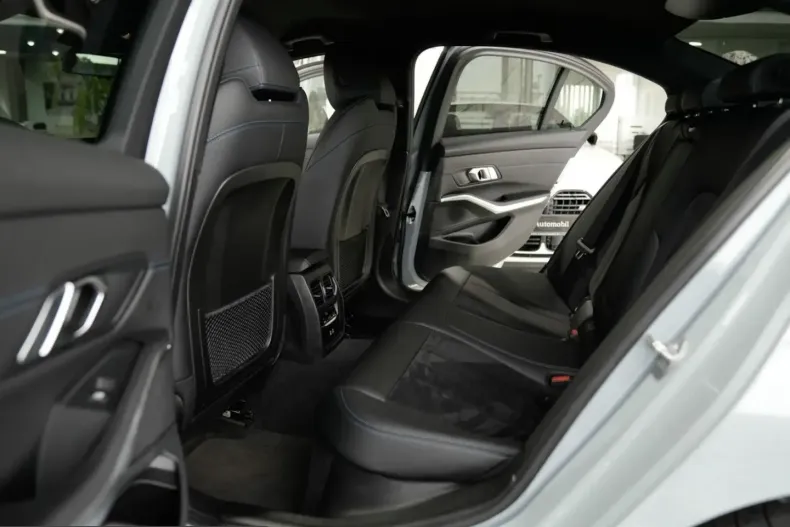 BMW 320 (Seria 3) din 2024 cu 84.733 km - oferta BMW228820 - foto 21