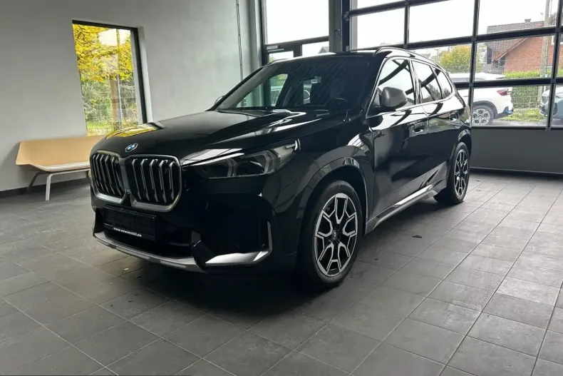 BMW iX1 (Seria X) din 2023 cu 12.300 km - oferta BMW228821 - foto 2