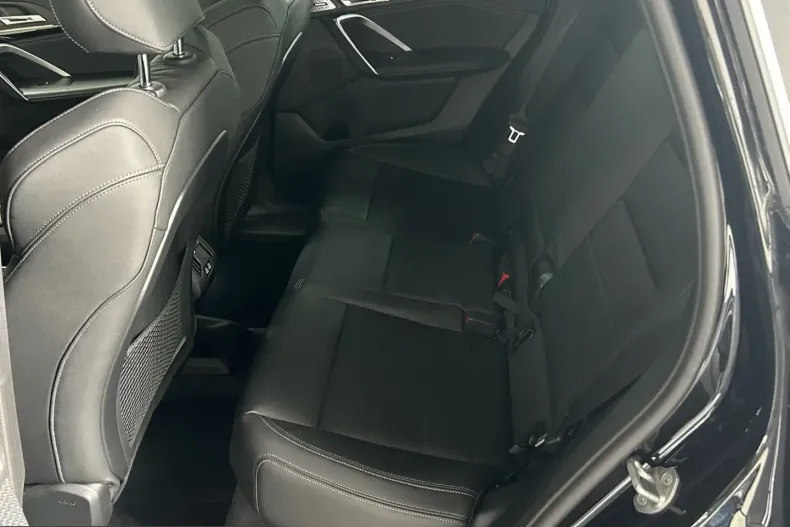 BMW iX1 (Seria X) din 2023 cu 12.300 km - oferta BMW228821 - foto 11