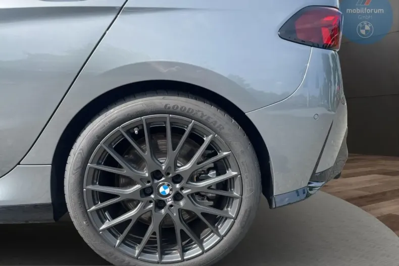 BMW M135i (Seria 1) din 2025 cu 13.459 km - oferta BMW228830 - foto 24